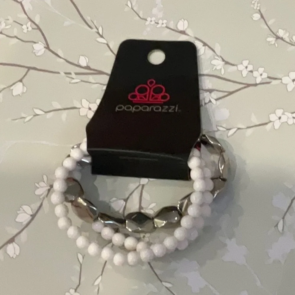 ❄️ Paparazzi | Silver and White Beaded Bracelet Set Boho Beach Vibes